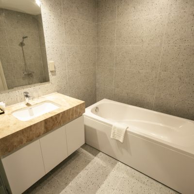 Phong Apartment 11